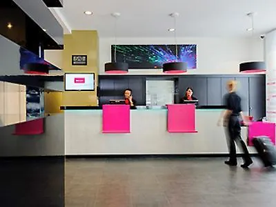 维尔茨堡麦纽夫美居酒店