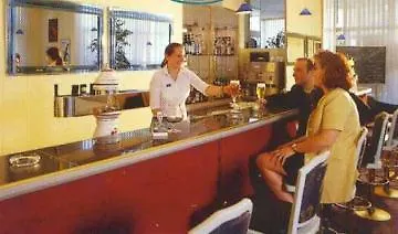 维尔茨堡麦纽夫美居酒店 维尔茨堡